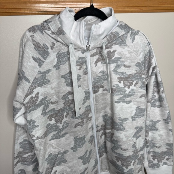 Athleta Gray Camo triumph zip up  Hoodie 1X - Picture 2 of 8